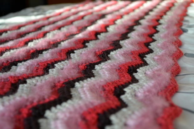 Crochet ripple blanket